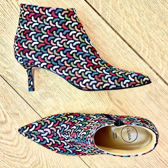 Clizia Boots NWOT - Picture 2 of 6